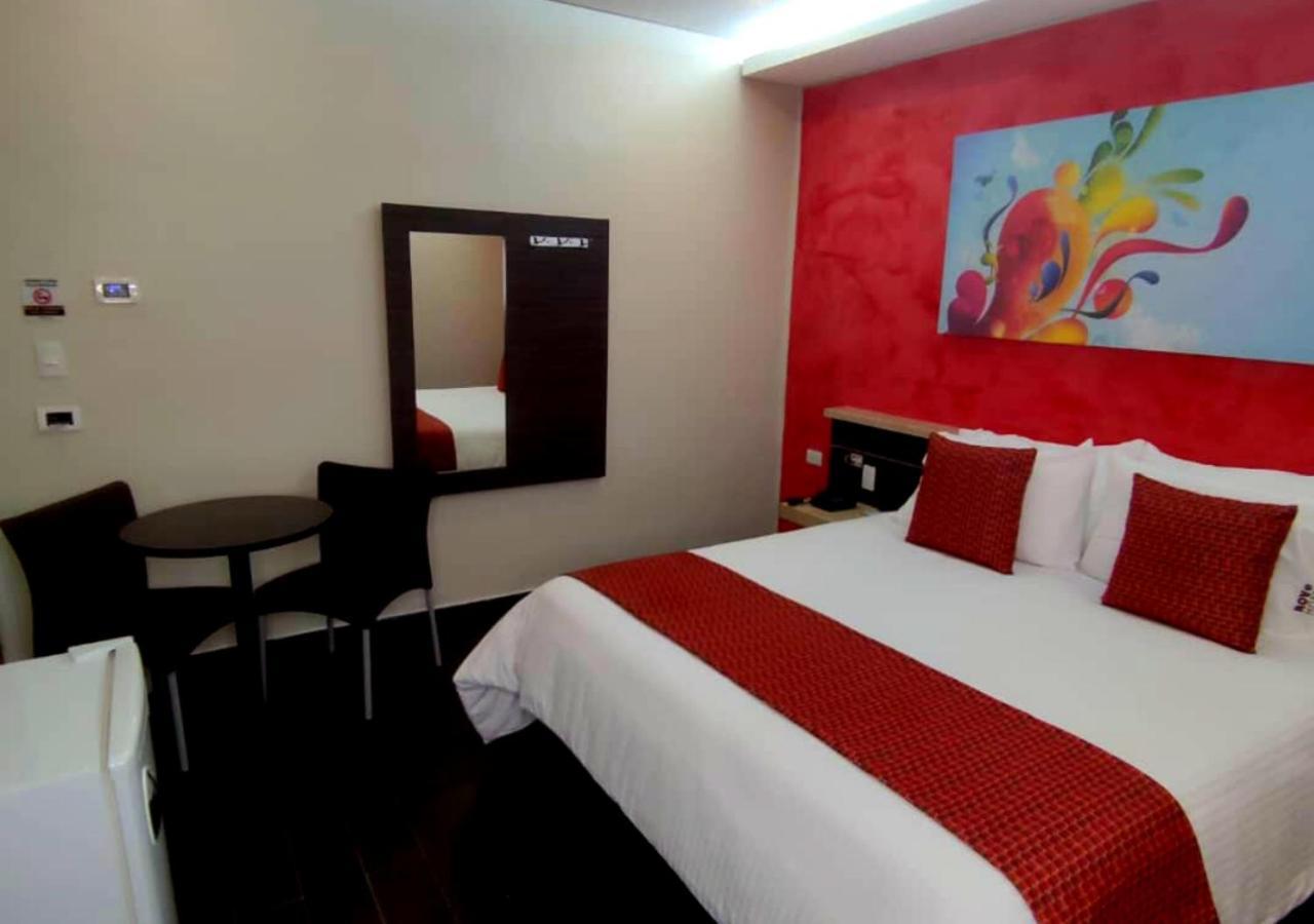 Novo Hotel Caracas Esterno foto
